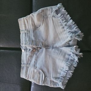 Cut off light denim shorts!